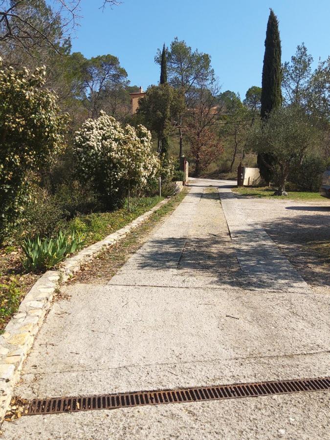 Comorebi Provence Entrecasteaux Extérieur photo
